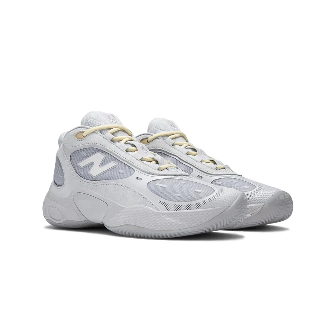 New Balance - Unisex Fresh Foam BB V3 Basketball Shoes (BBFRSIS3-D) - Image 4