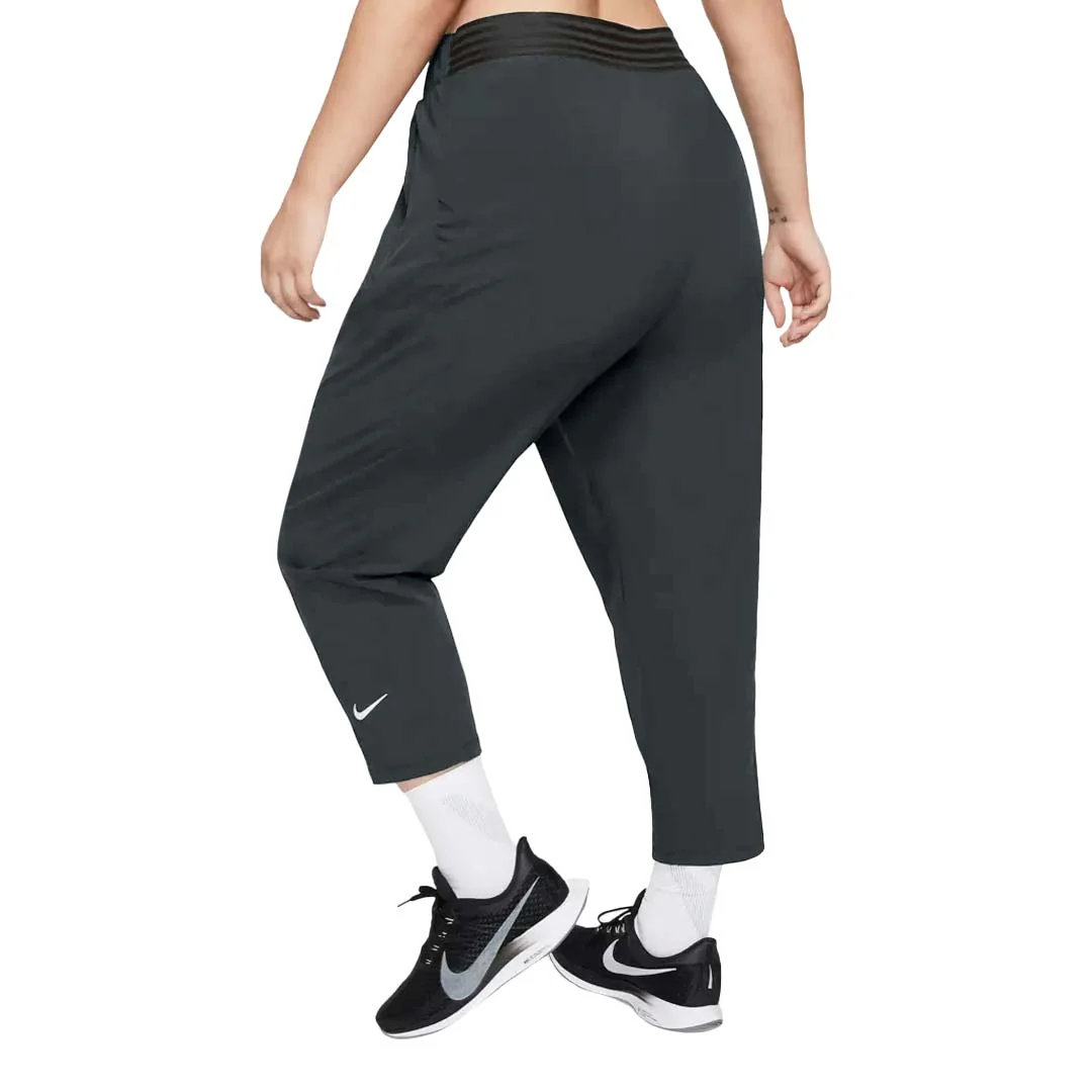 Nike - Women's Essential 7/8 Running Pant (Plus Size) (CJ0598 011) - Image 3