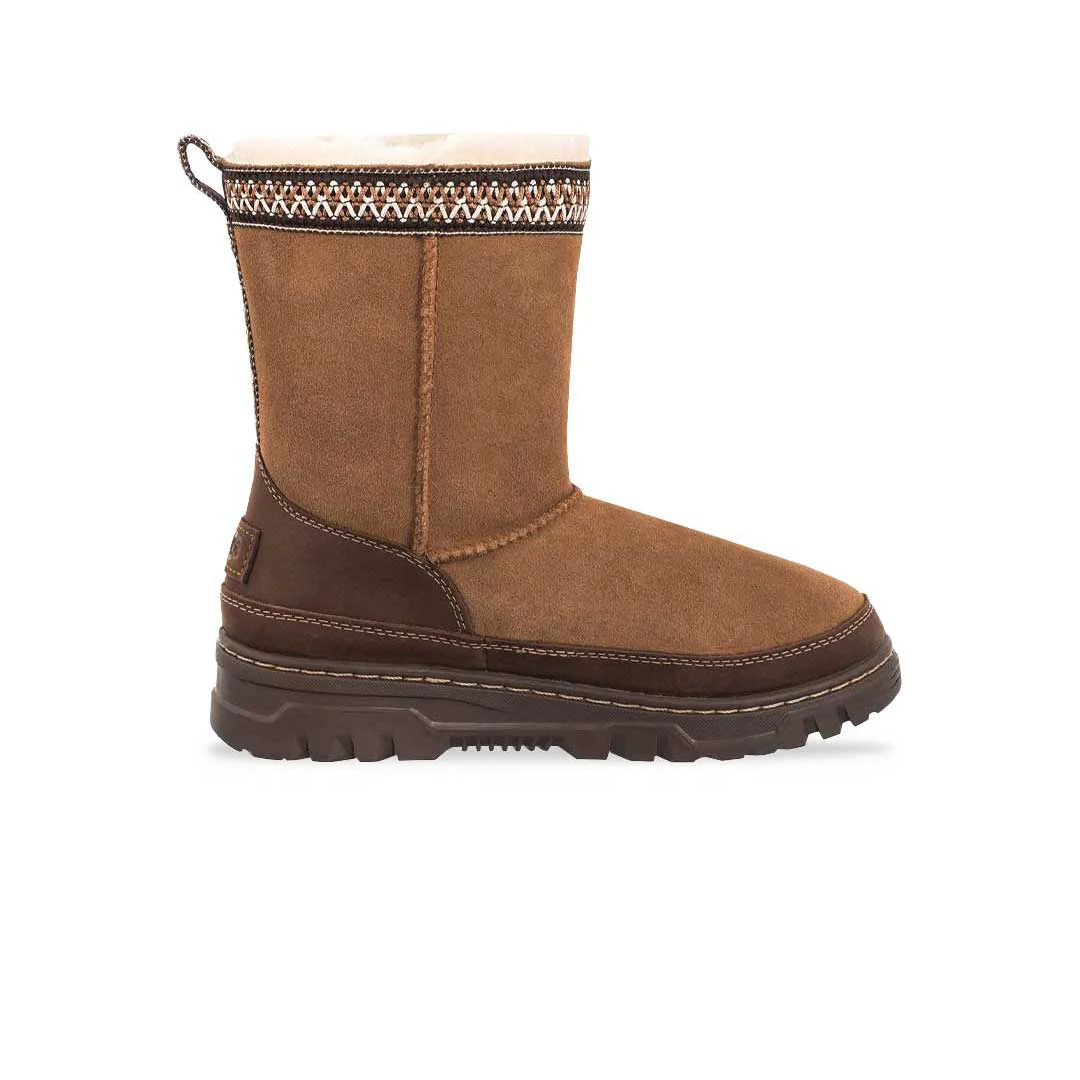 UGG® - Kids' (Preschool & Junior) Classic Short TrailGazer Boots (1157694K-CHE)