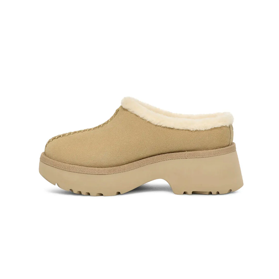 UGG® - Women's New Heights Cozy Clogs (1162510-MDSD) - Image 2